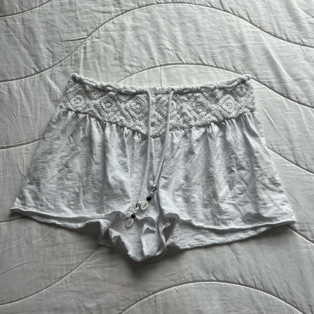 aerie flowy shorts